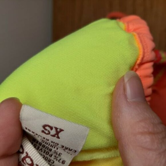 NWT Mudd XS Crochet Neon Orange Bikini Swimsuit Bathing Suit Separates TOP ONLY - Picture 7 of 9